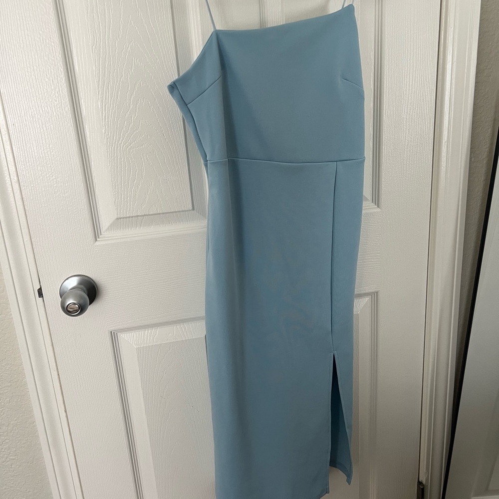 Elegant Blue Spaghetti Strap Dress